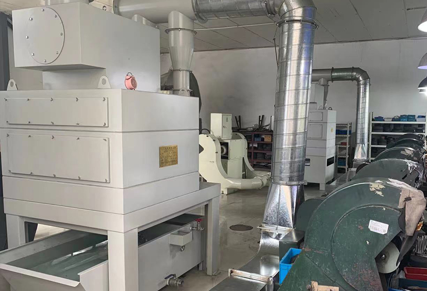 醫療行業拋（pāo）光打磨（mó）除塵