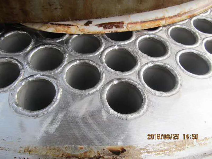 列管(guǎn)換熱器常規維護(hù)實拍 列管換熱器常規維護實拍